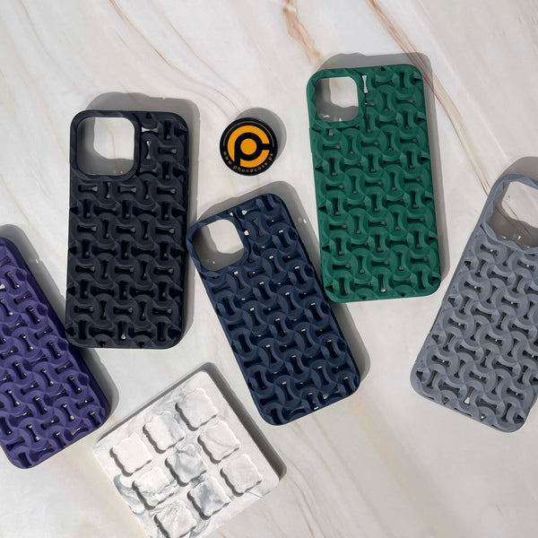 iPhone Cross Cut Pattern Silicon Case